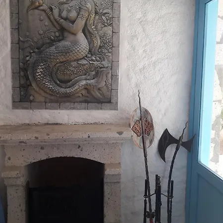 Ala Konak Butik מלון